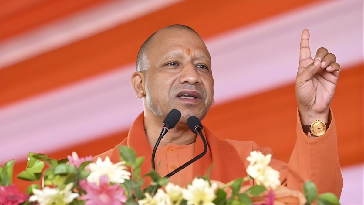 गोरखपुर में CM योगी का धमाकेदार दौरा