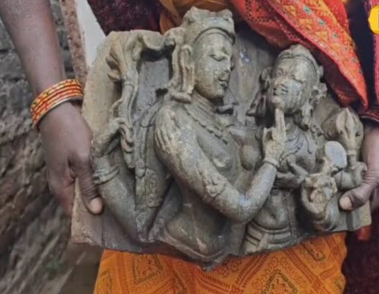 Screenshot_2025-12-15-11-49-46-88_680d03679600f7af0b4c700c6b270fe7