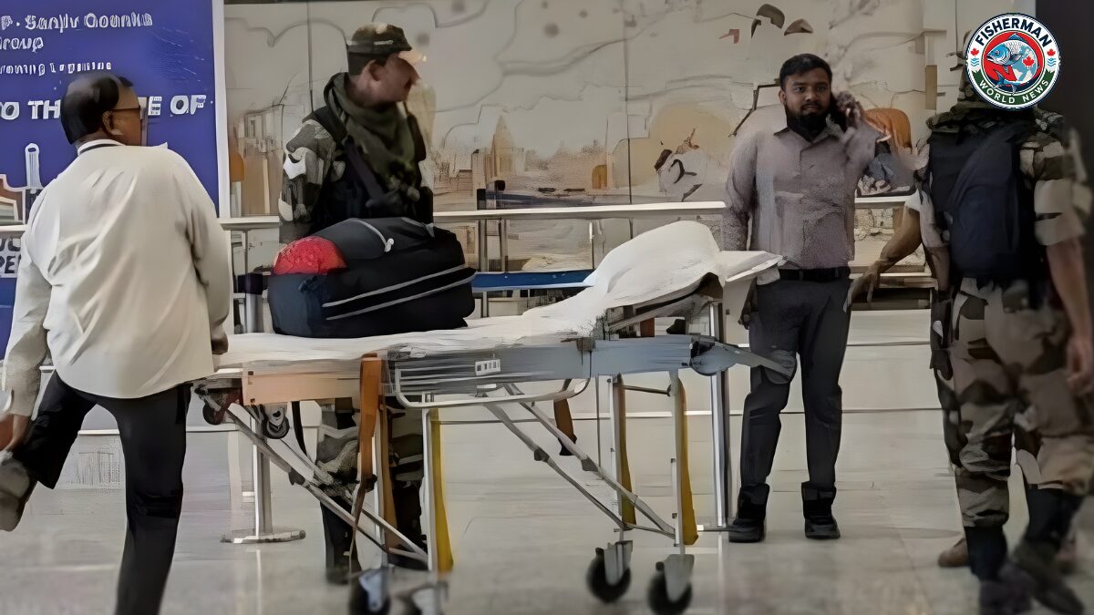 फ्लाइट इंतजार में हार्ट अटैक से यात्री की मौत