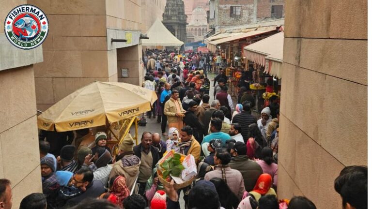 वृंदावन में पैर रखने की जगह नहीं