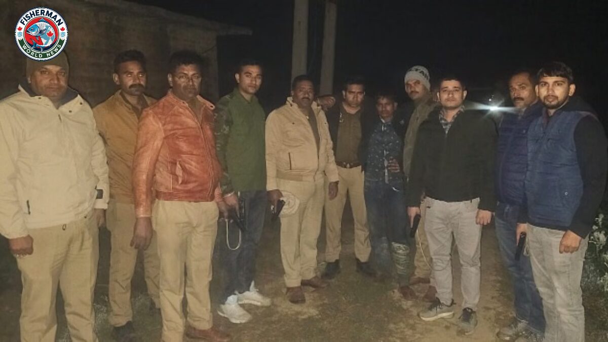 फर्रुखाबाद मुठभेड़: ट्रांसफार्मर से तेल चोरी