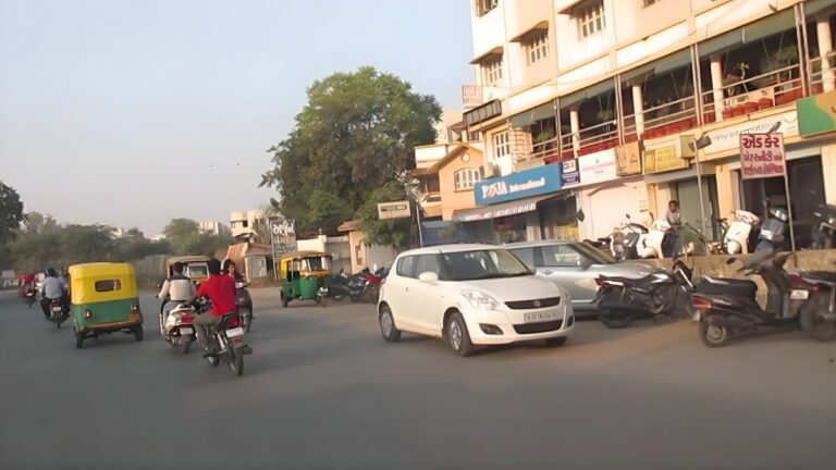 गोरखपुर धर्मशाला अंडरपास के पास बनेगा व्यवस्थित वेंडिंग जोन