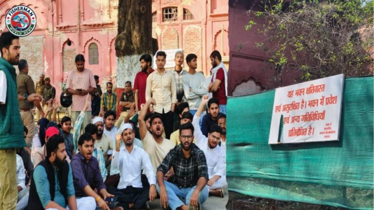 लाल बारादरी विवाद