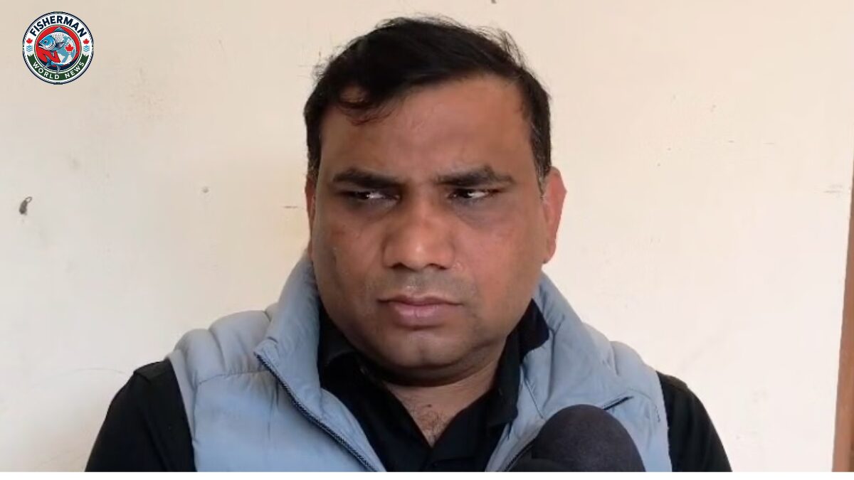 परीक्षा में अंग्रेजी टीचर की अचानक मौत