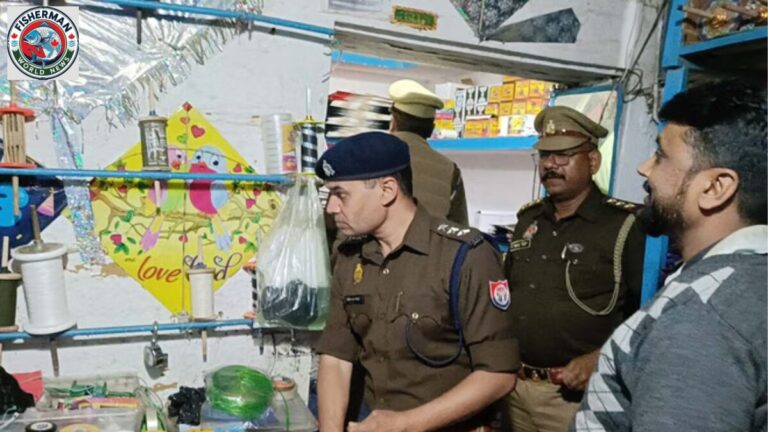 अभियान शुरू, पुलिस ने दुकानों