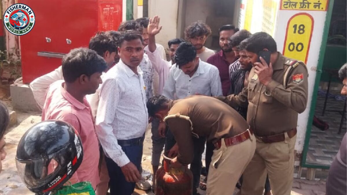 बदायूं लभारी प्राथमिक स्कूल में