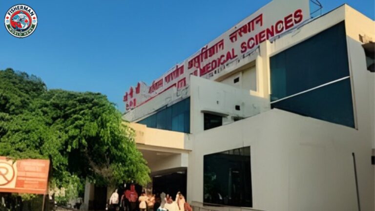 गोरखपुर AIIMS में एक दिन में 5151 मरीज ओपीडी पहुंचे