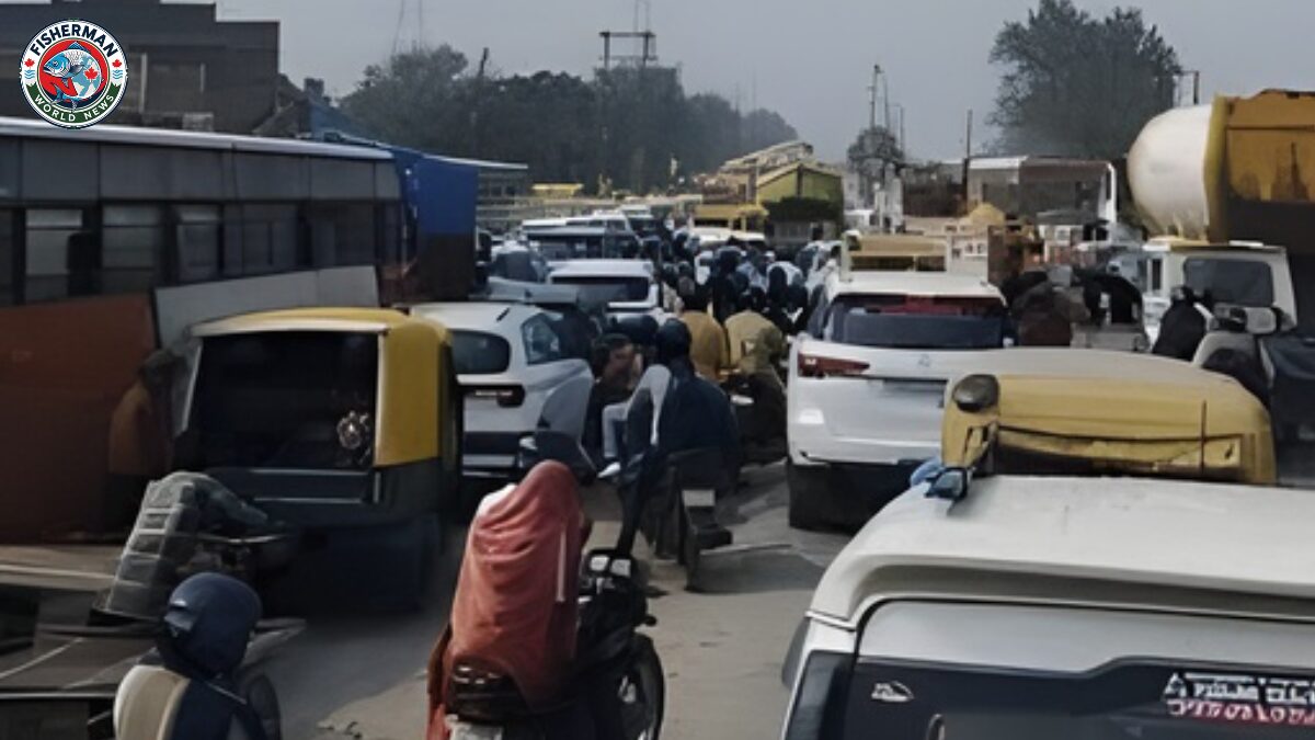 गोरखपुर-लखनऊ हाईवे पर गीडा