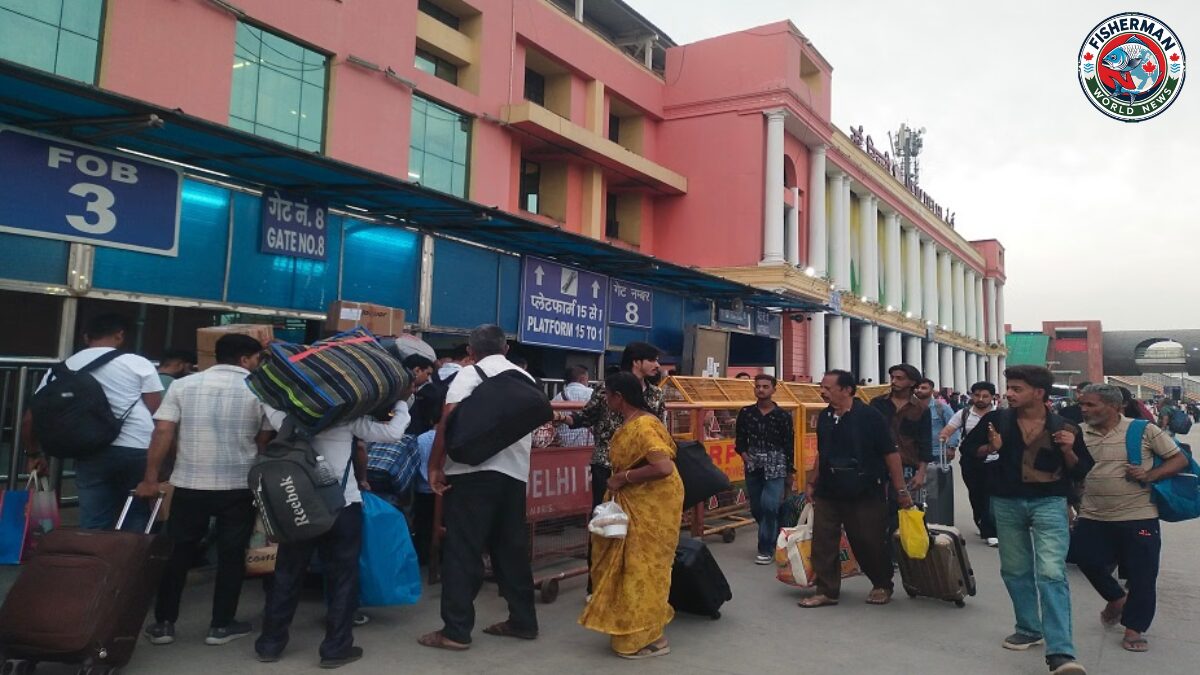 दिल्ली में LPG संकट