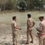 प्रतापगढ़ में तालाब में