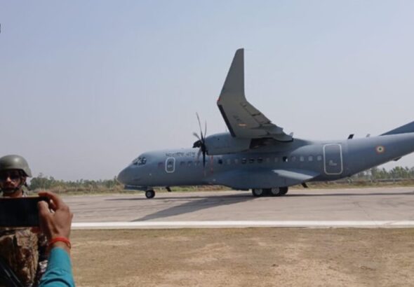 सुल्तानपुर में पूर्वांचल एक्सप्रेस