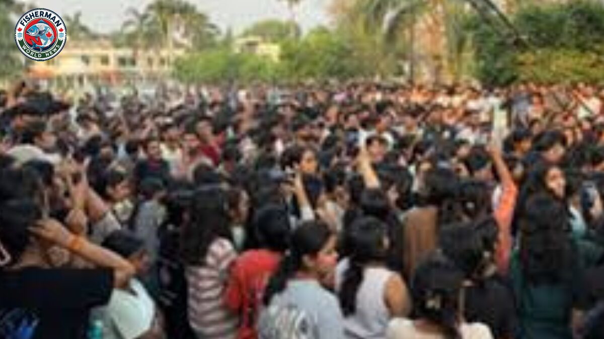 गोरखपुर के MMMUT में