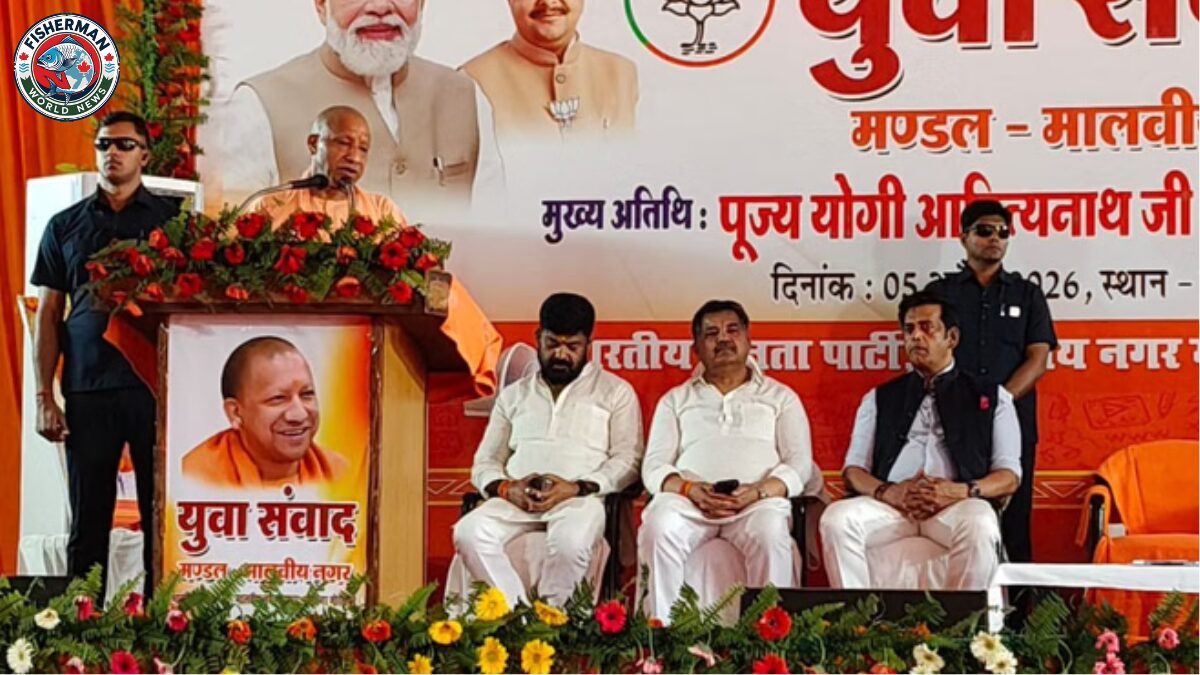 गोरखपुर में सीएम योगी