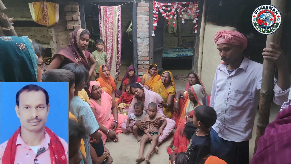 Chandauli में चलती पैसेंजर ट्रेन में