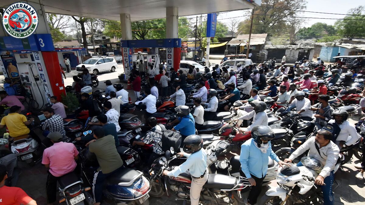 गोरखपुर में कई पेट्रोल पंपों