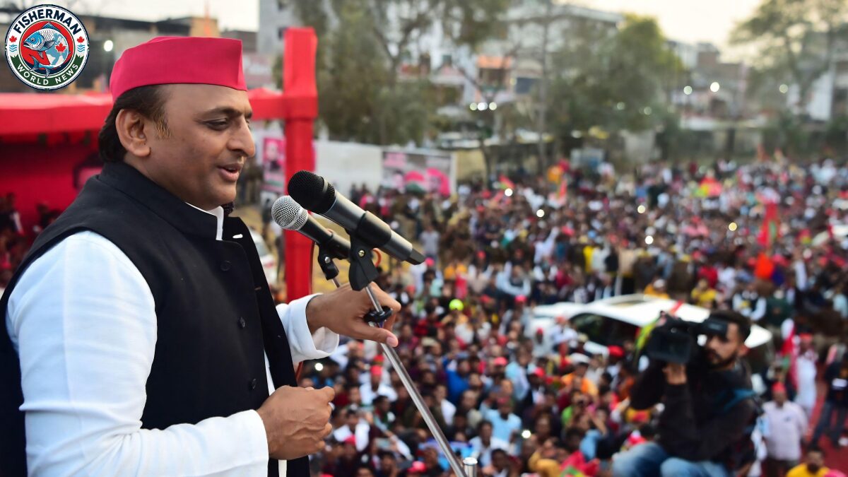 अखिलेश यादव
