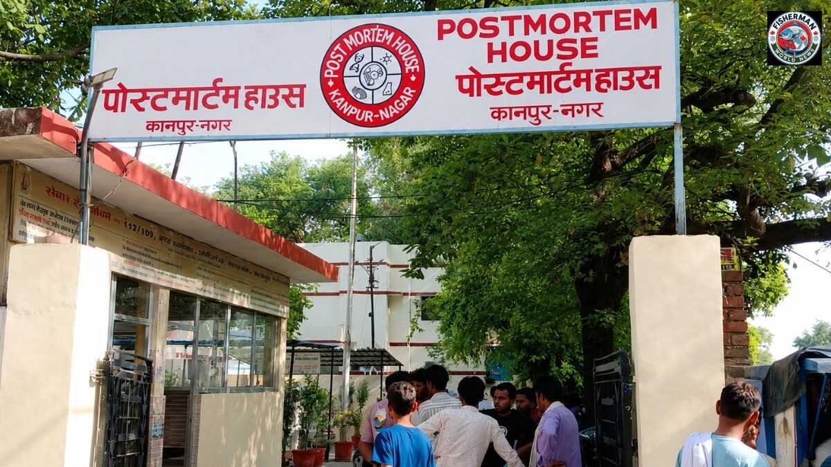 कानपुर की मोर्चरी में पोस्टमार्टम