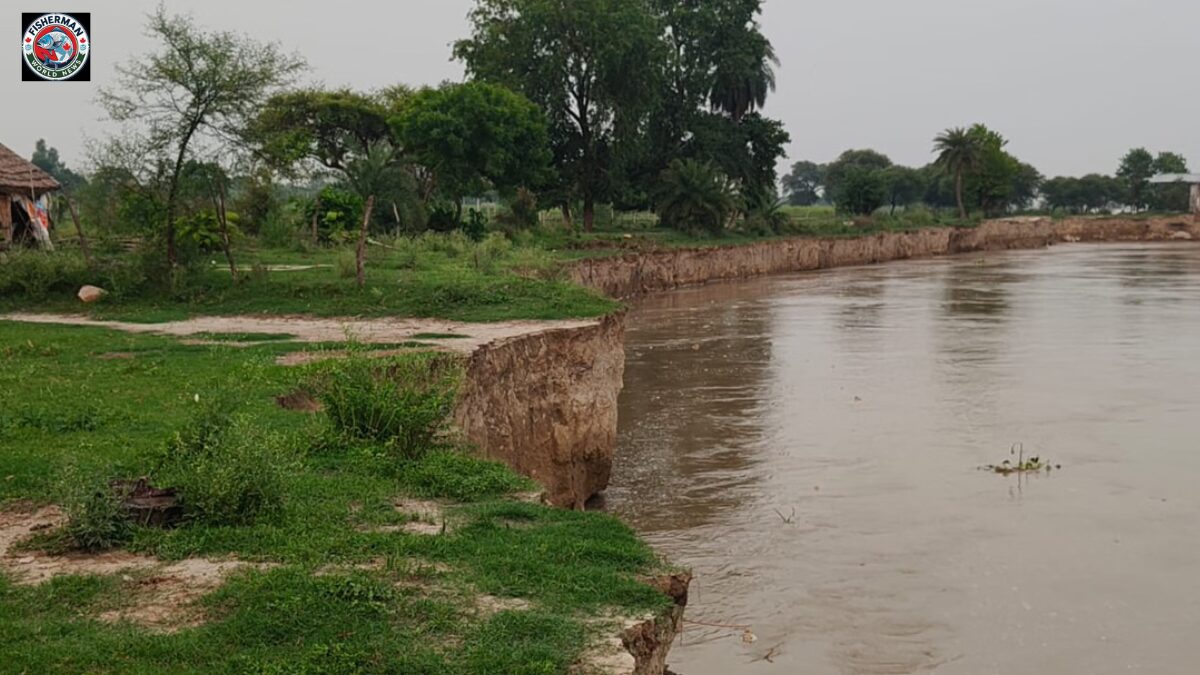 सरयू नदी का जलस्तर चेतावनी बिंदु