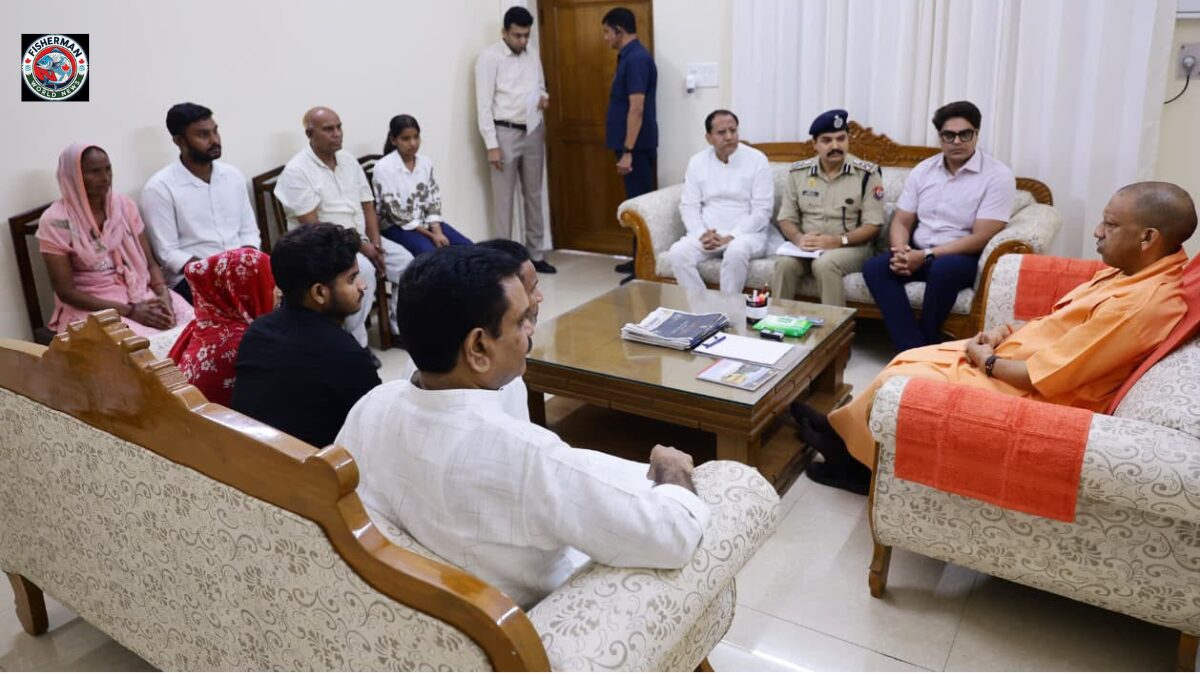 गाजियाबाद में मुख्यमंत्री योगी