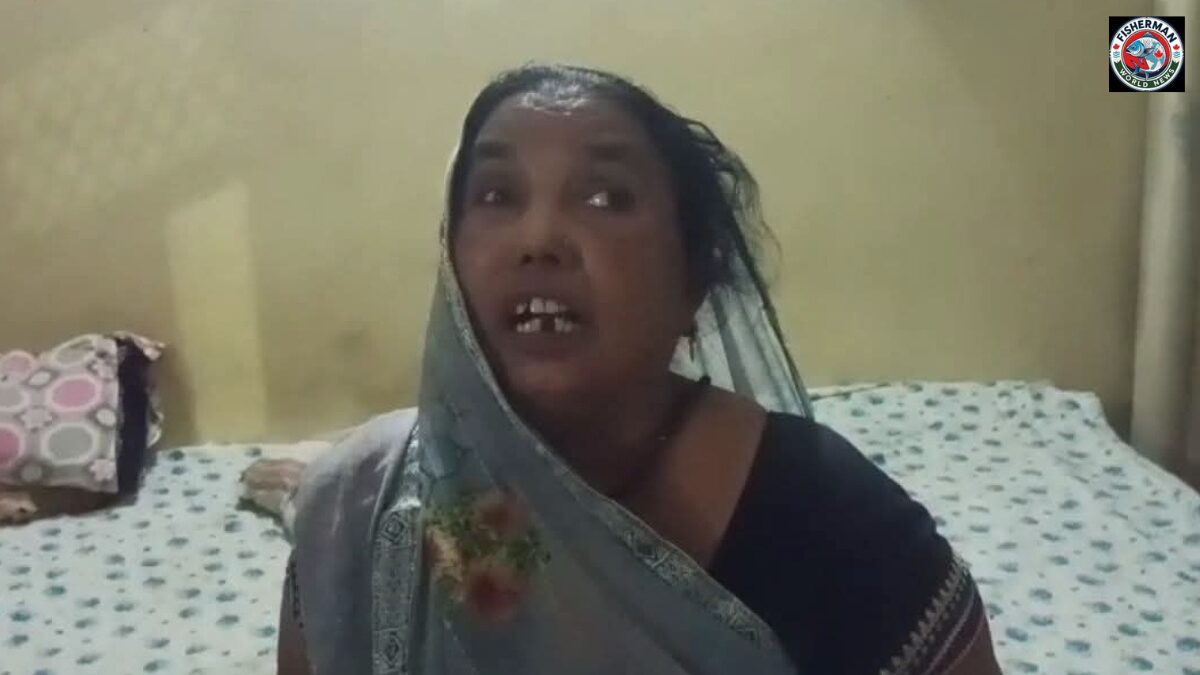 घघसरा बाजार में चोरों ने